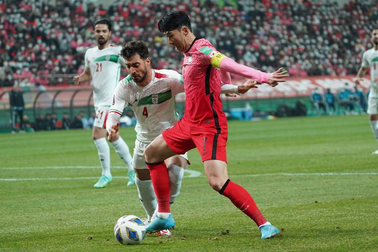 足球伊朗vs韩国比赛直播