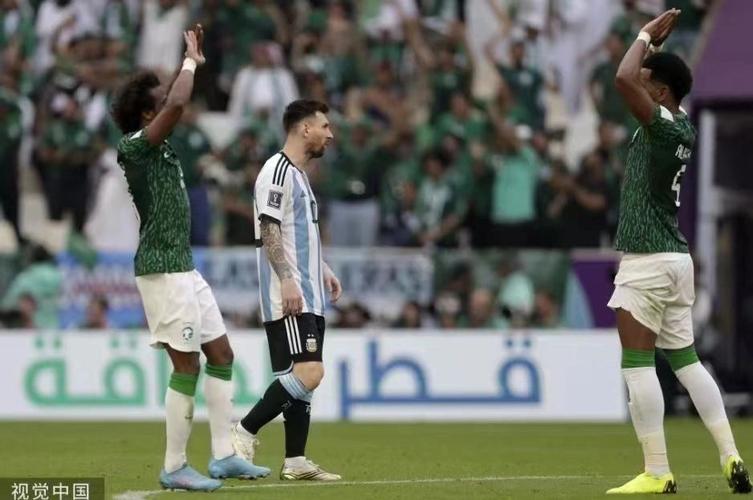 直播:阿根廷VS沙特的相关图片